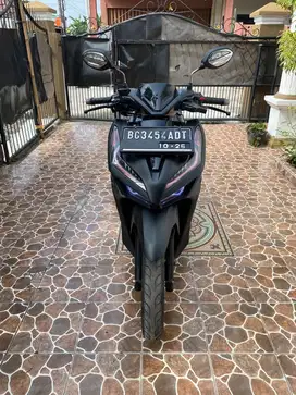 honda vario hitam