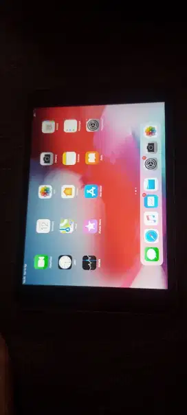 Ipad mini 3 barang resmi bisa kartu