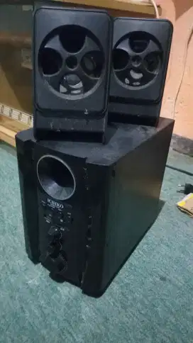 Speaker aktif multimedia