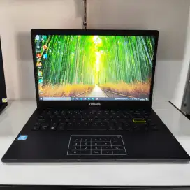 Asus Vivobook E410M RAM 4GB SSD 256GB 14in Slim 2jutaan siap pakai
