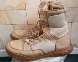 Sepatu PDL tactical gurun 44