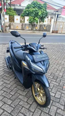 VARIO 125 CBS ISS DP CUMA 1JUTA