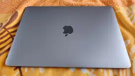 MacBook Pro 13 Retina Non Touchbar 2017