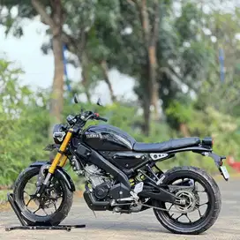 YAMAHA XSR 155 HITAM 2023 KM RENDAH PAJAK PANJANG SIAP GAS