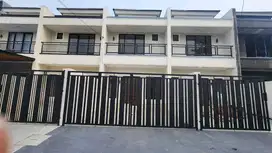 rumah cakep baru di  citraraya 2 lt Mediterania