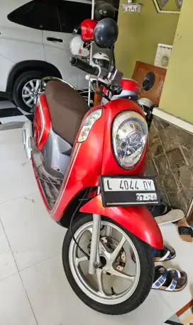 Honda Scoopy tahun 2016 siap pakai