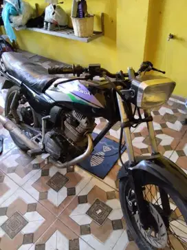 Dijual honda gl pro