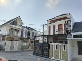 Rumah Cluster Colomadu Solo 200 meter dari jln Raya dekat Bandara