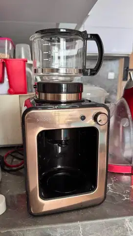Mesin coffee maker