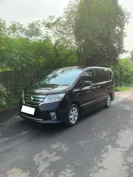 Nissan Serena 2014 Bensin