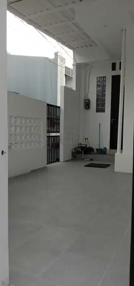 JUAL CEPAT KOST KELAPA GADING BRAND NEW + TOKO 15 KAMAR JALAN LEBAR.