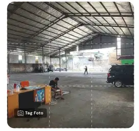 JUAL CEPAT GUDANG DAAN MOGOT MASUK CONTAINER 40 FEET JAUH DIBAWAH NJOP