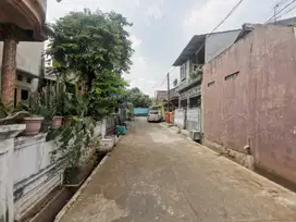 Di jual melalui lelang rumah Bagus 2 lantai di Bekasi