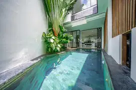 MODERN VILLA IN UMALAS WITH EXPANSIVE ROOFTOP GARDEN