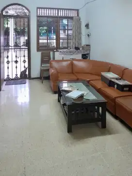 Dijual Rumah Standard 6x17m2 Siap Huni di Kompleks Belakang MKG