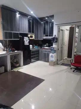 jual Rumah 2 lt di MetLand Menteng, Jakarta Timur