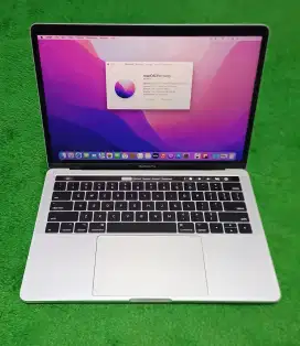 Apple MacBook Pro 2016 i5 8/256 Silver Touchbar Murah Mulus