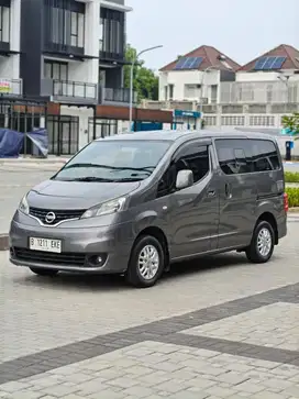 SUPER LOW KM MULUS TERAWAT ! Nissan Evalia 1.5 XV MT MANUAL 2012 Grey