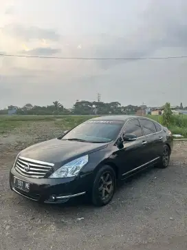 Nissan teana CBU black on beige istimewa