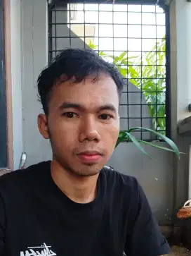 Tidak merokok / mencari kerja serabutan
