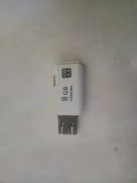Flashdisk 8gb bootable Windows 10