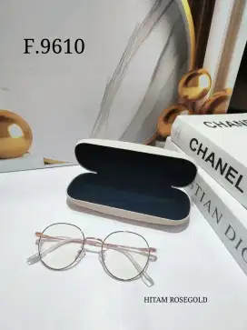 kacamata Optik bikin kacamata ayo ke Optik Cece sesuai kebutuhan anda
