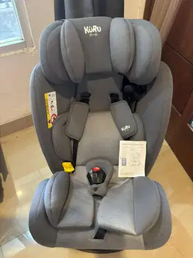 Kursi mobil bayi