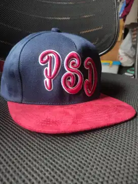 TOPI PETER SAYS DENIM SERI R OWEN