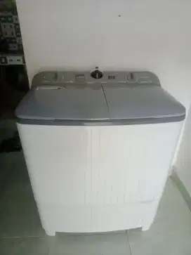 Mesin Cuci Polytron 2 Tabung 10 Kg