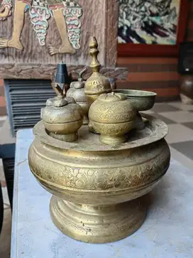 Kinangan Antik Kuningan Ukir
