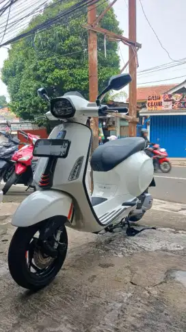 Vespa Sprint S150 i-Get Abs 2025