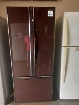 HITACHI kulkas SBS multi door