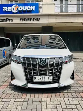 Toyota Alphard (2019)
