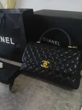 tas atau bag chanel black GHW