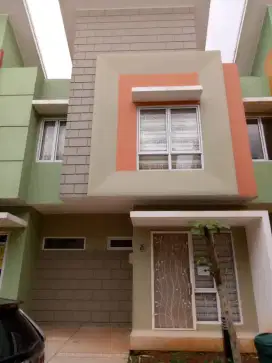 Disewakan Rumah di Arcadia Village Gading Serpong Lokasi sgt strategis