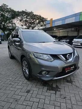 Nissan Xtrail 2.5At 2015/2016 grey