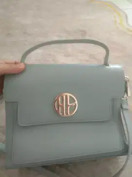 Tas hush puppies
