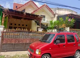 Disewakan Rumah di taman harapan baru ,pejuang,kota bekasi
