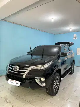 Toyota Fortuner 2.4 VRZ Matic 2016 Full Original