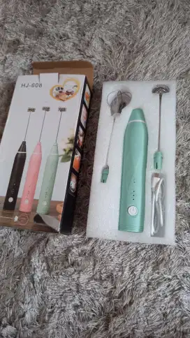 Mixer mini portabel untuk minuman