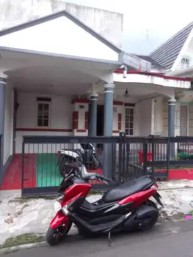 Dijual Rumah dibelakang Aeon Mall Sentul