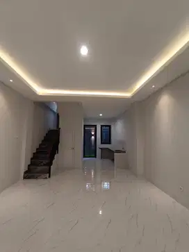 ANA RUMAH BARU UK 5X17M DI JELAMBAR
