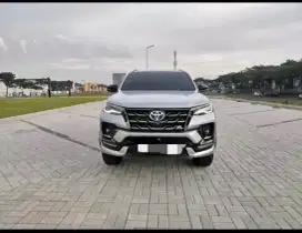 Fortuner gr 2024 istimewa