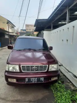 Kijang LXS Bensin Manual THN 2002