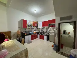 ANA RUMAH UK 4.5X13M DI KOMPLEK JELAMBAR