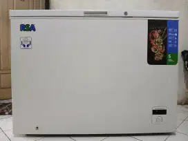 Freezer RSA 318 Liter