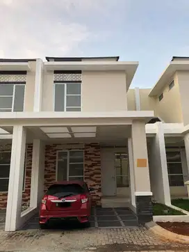 Rumah 2 Lantai Jababeka Cikarang dekat kampus President University