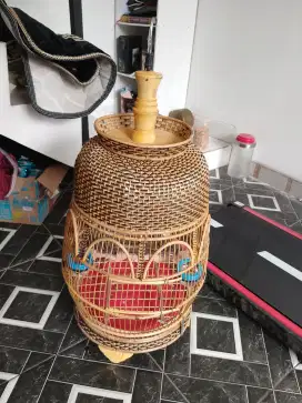 Sangkar perkutut solo