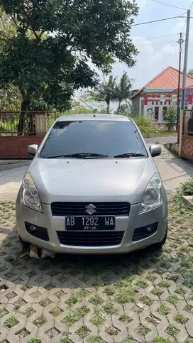 suzuki splash 2012