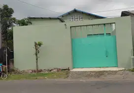 Gudang Baru 550 m2 Tepi Jalan Kabupaten Solo-Sukoharjo, Solo